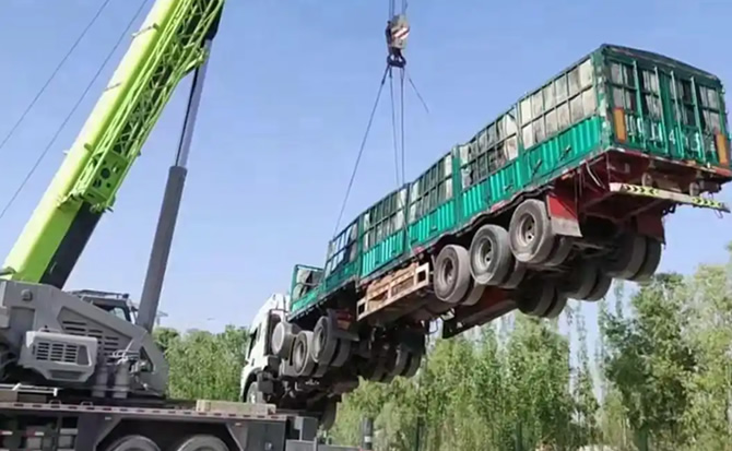 大朗镇道路脱困救援案例